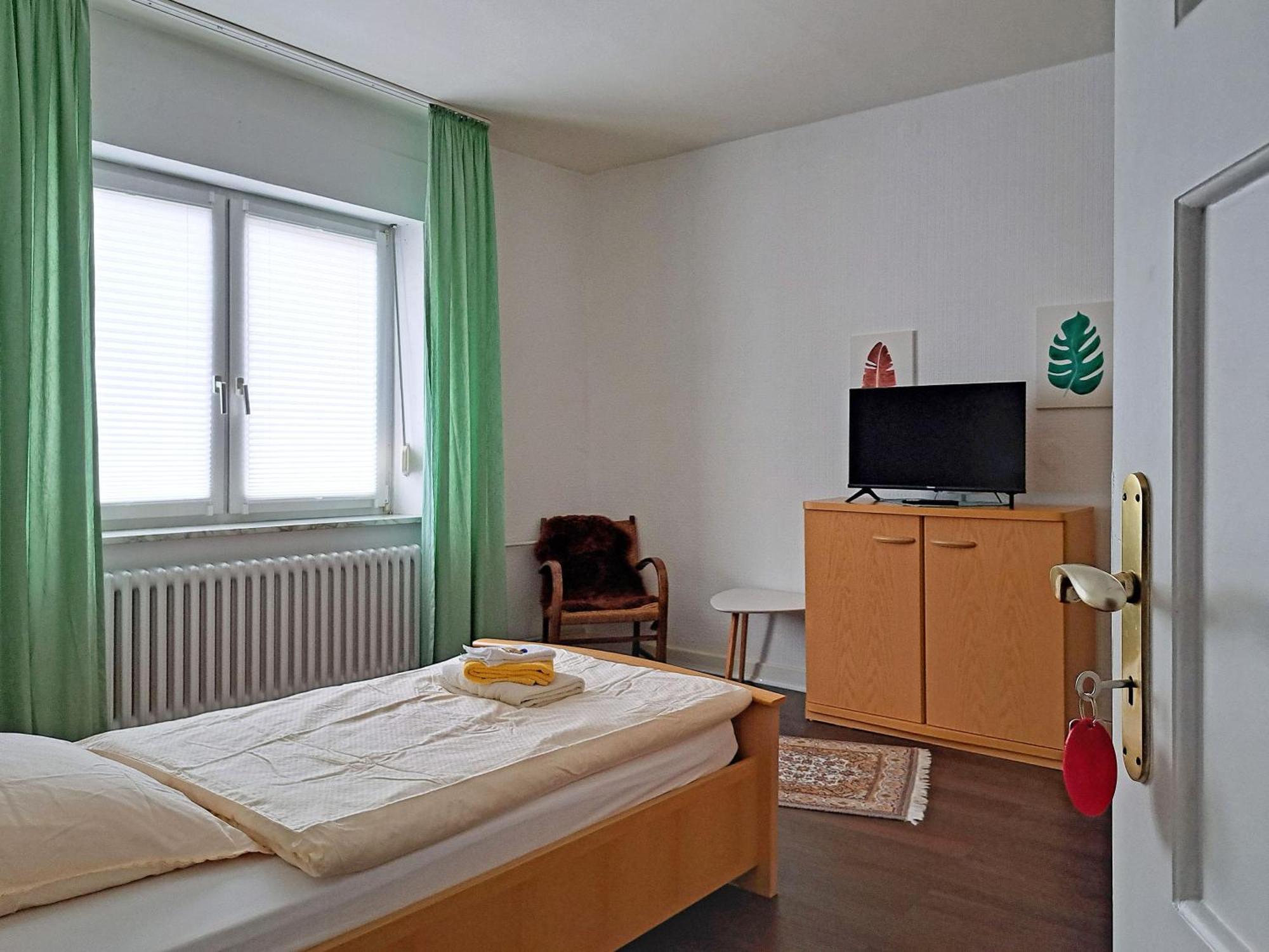 Margaretes Gaestehaus Am Rheinsteig Wanderer Radfahrer Familien Business-Reisende Wlan Gratis Rheinbrohl Dış mekan fotoğraf